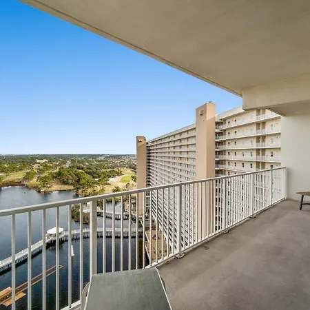 Deja Blue At Laketown Wharf #1831 By Nautical Properties